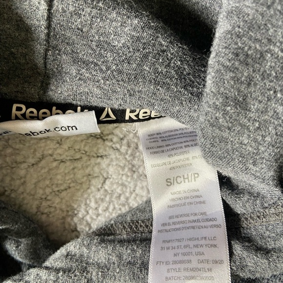Reebok Dark Gray Hooded Sweatshirt Small - Picture 7 of 7